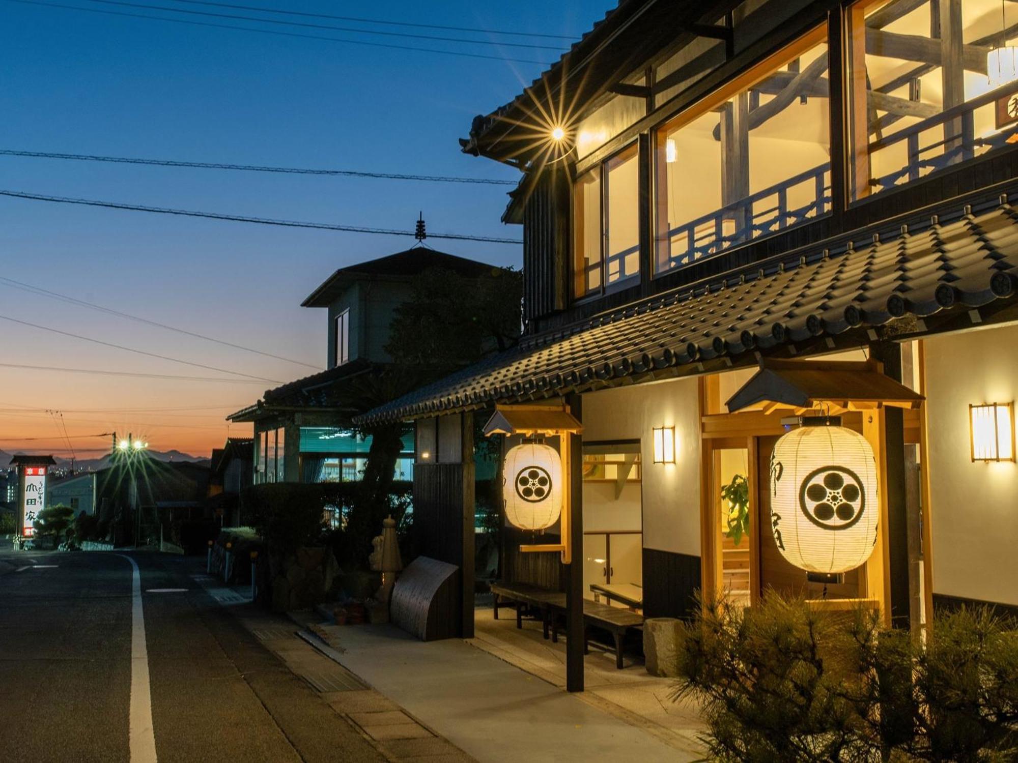 Takayanagi Ryokan - Vacation Stay 88522V Takamatsu Buitenkant foto